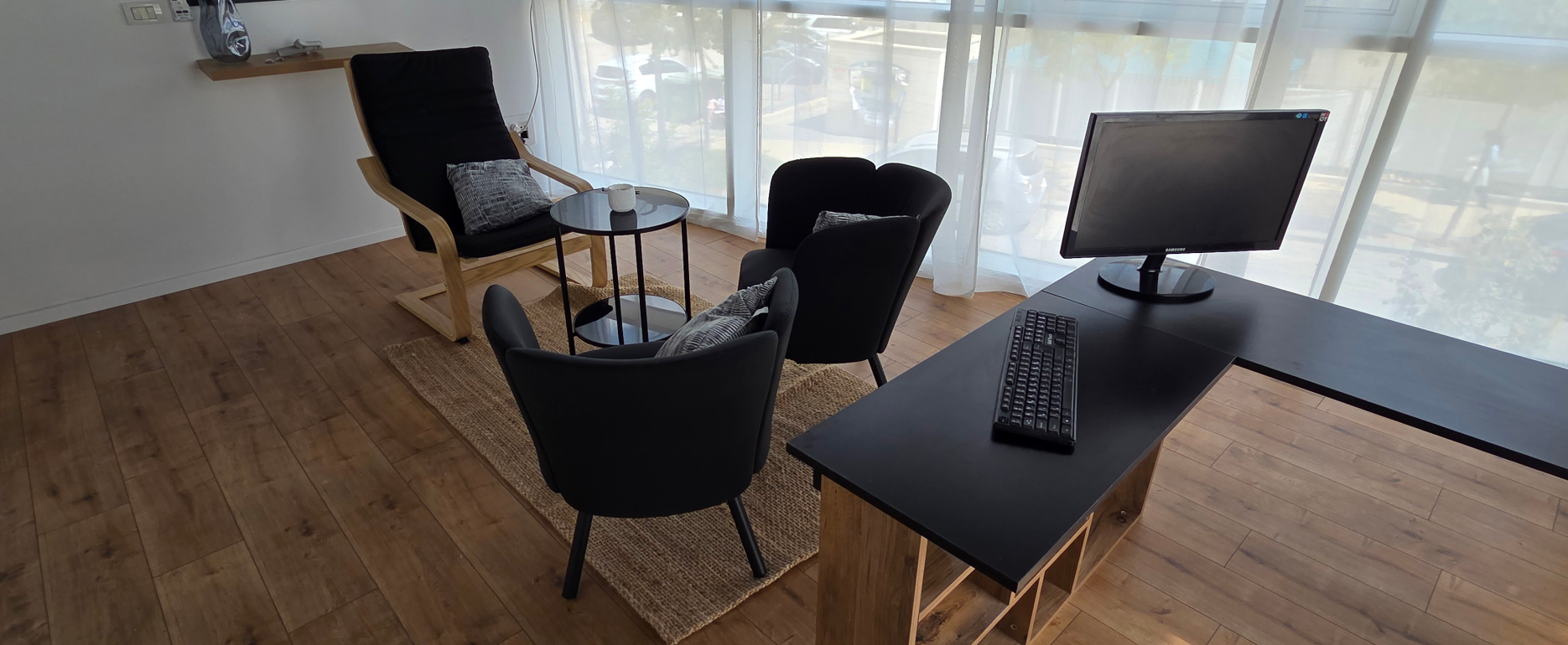 משרד להשכרה לפי יום בחריש – פתרון מושלם לעצמאיים